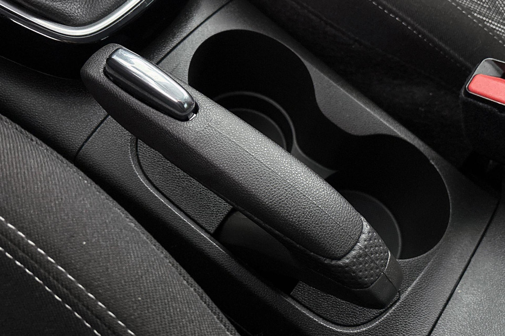 Opel Crossland X (K598KH) met abonnement