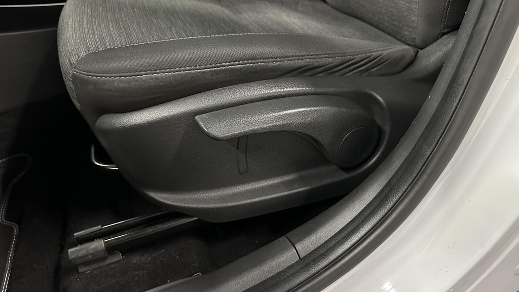 Hyundai Kona (J447JX) met abonnement