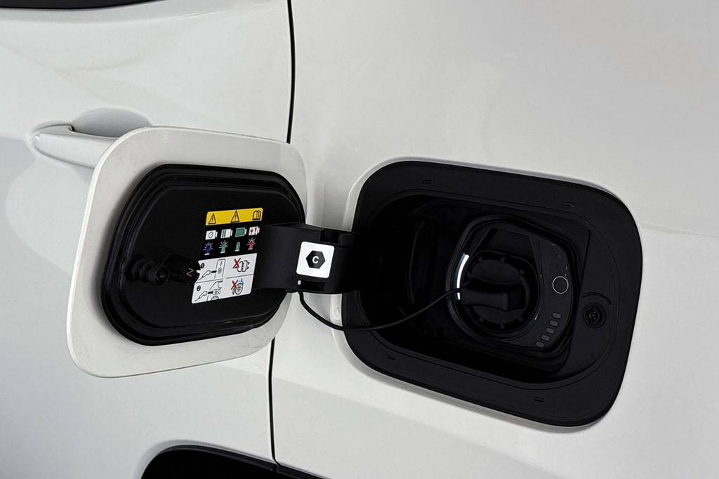 Jeep Compass (JVL24R) met abonnement