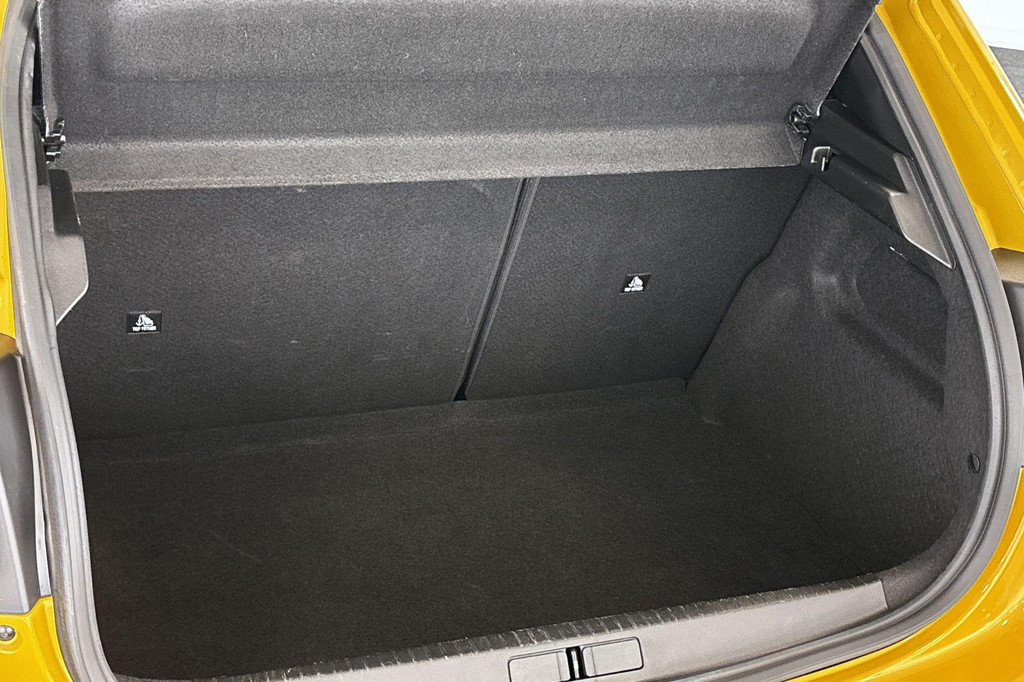 Peugeot 208 (T071HS) met abonnement