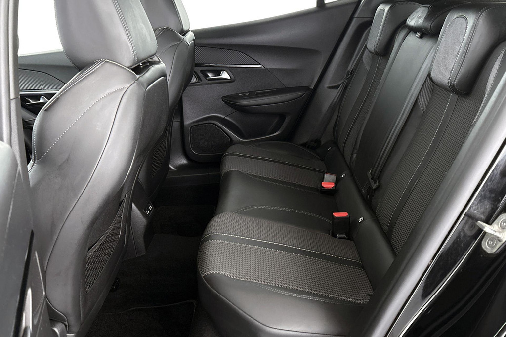 Peugeot 2008 (K865ZH) met abonnement