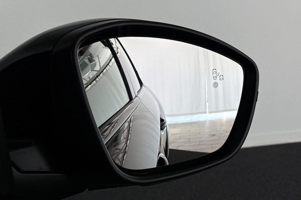 Peugeot e-208 (X040XT) met abonnement