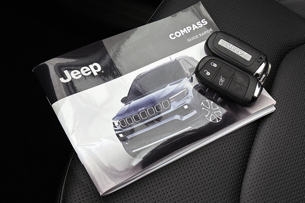 Jeep Compass (JTX47R) met abonnement