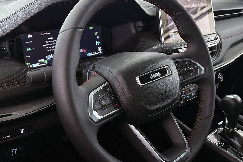 Jeep Compass (JTX47R) met abonnement