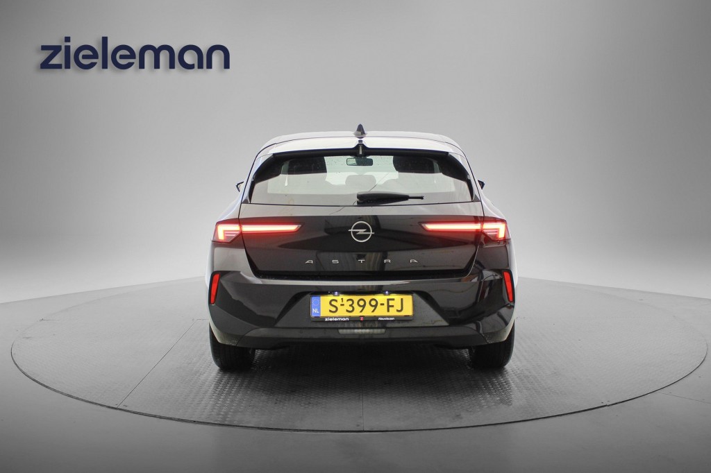 Opel Astra (S399FJ) met abonnement