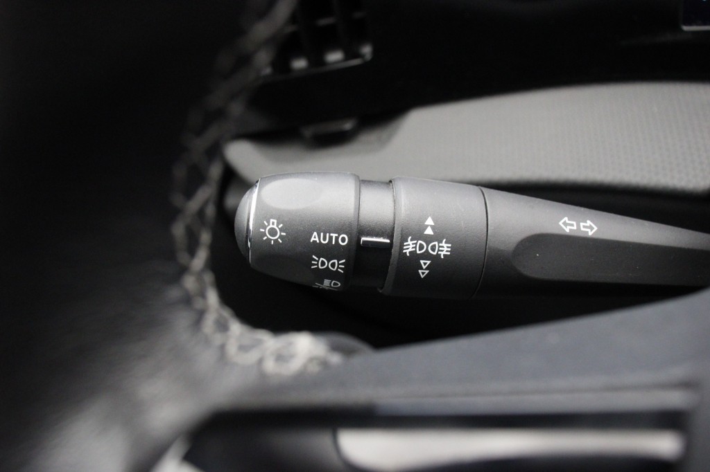 Opel Astra (S399FJ) met abonnement