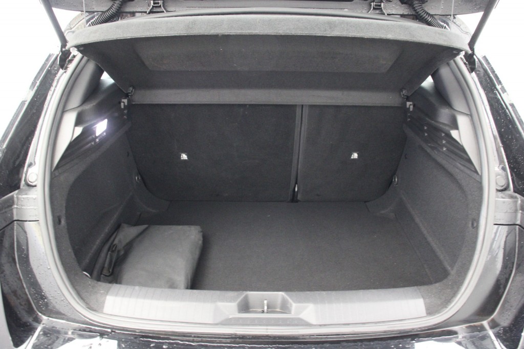 Opel Astra (S399FJ) met abonnement