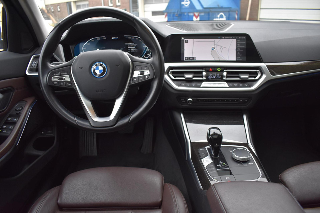 BMW 3 Serie touring (N616ZZ) met abonnement