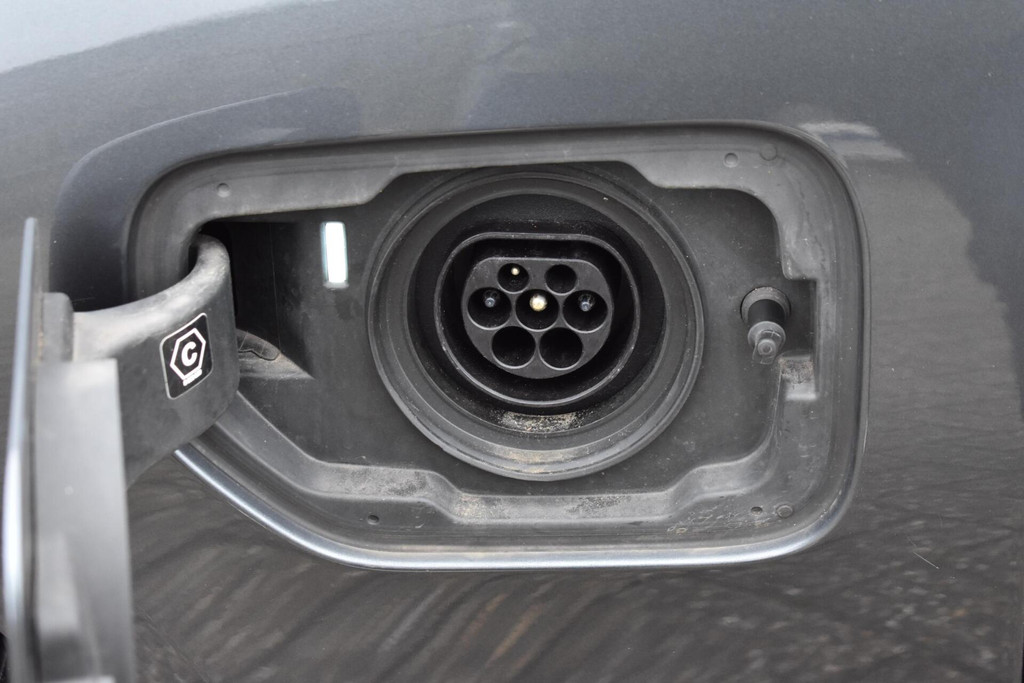 BMW 3 Serie touring (N616ZZ) met abonnement