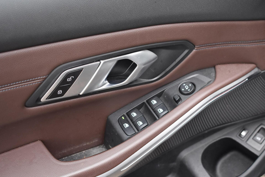 BMW 3 Serie touring (N616ZZ) met abonnement