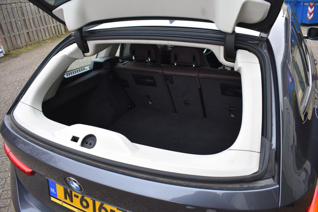 BMW 3 Serie touring (N616ZZ) met abonnement