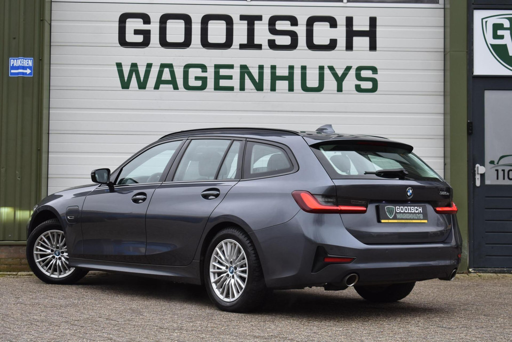 BMW 3 Serie touring (N616ZZ) met abonnement