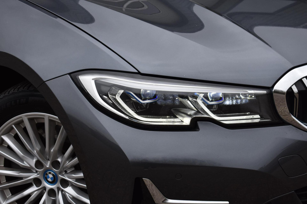 BMW 3 Serie touring (N616ZZ) met abonnement