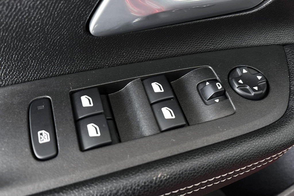 Opel Mokka (N070KK) met abonnement