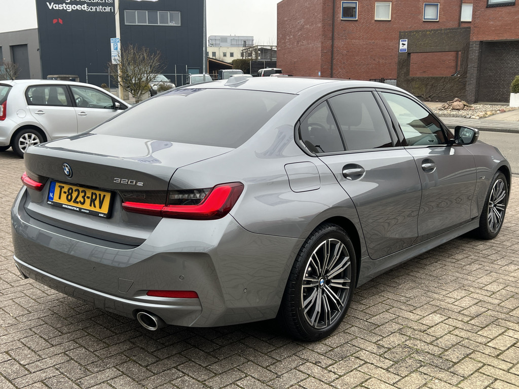 BMW 3 Serie (T823RV) met abonnement