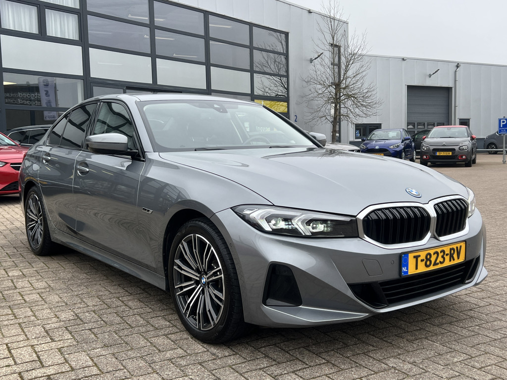 BMW 3 Serie (T823RV) met abonnement