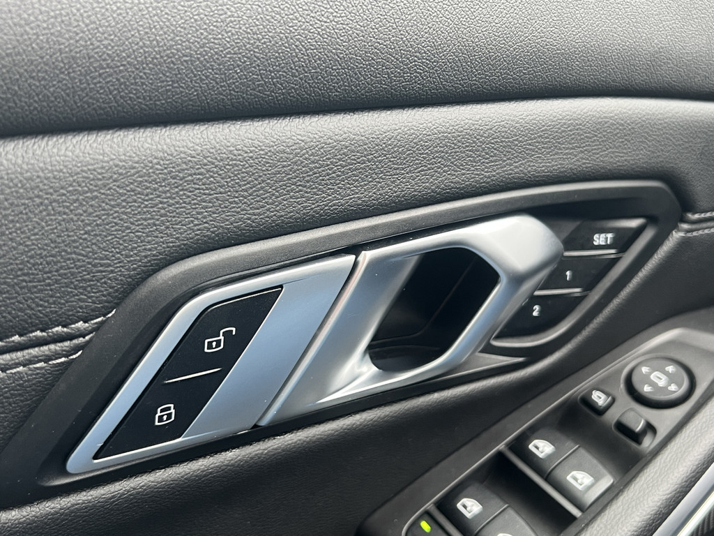 BMW 3 Serie (T823RV) met abonnement