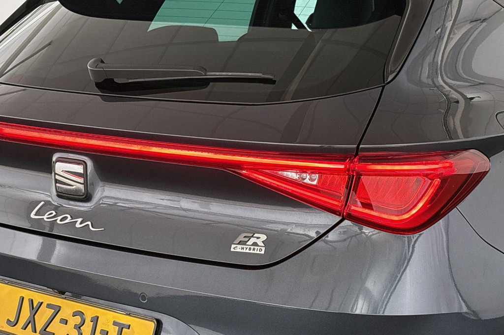 Seat Leon (JXZ31T) met abonnement