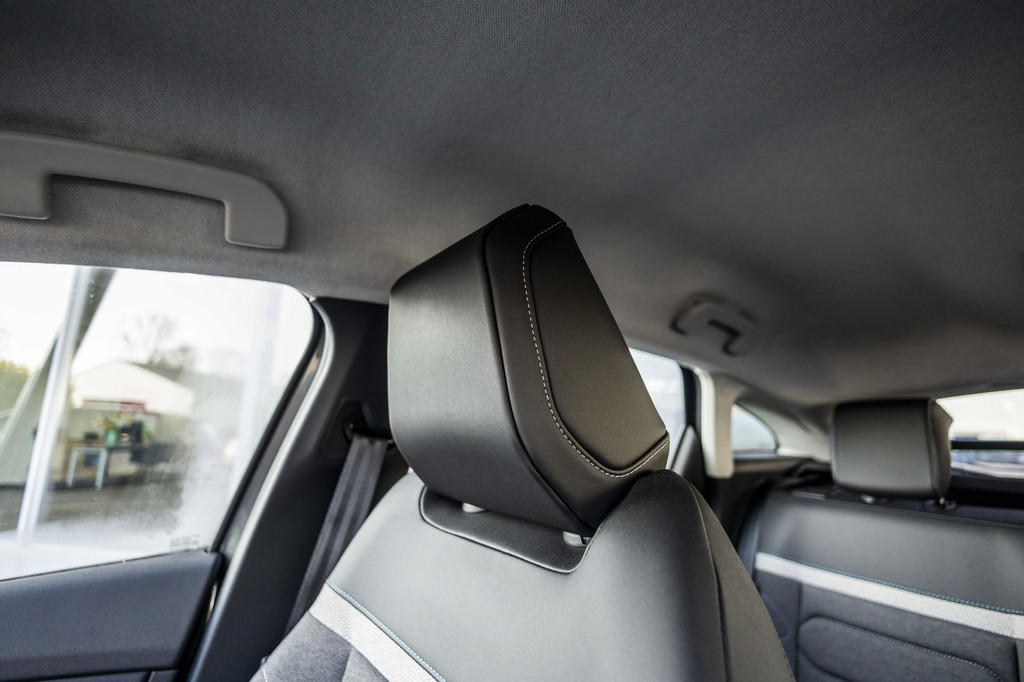 Citroën Ë-C4 (Z849RS) met abonnement