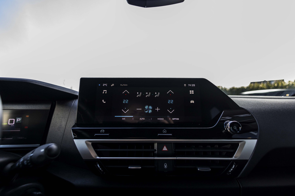 Citroën Ë-C4 (Z849RS) met abonnement