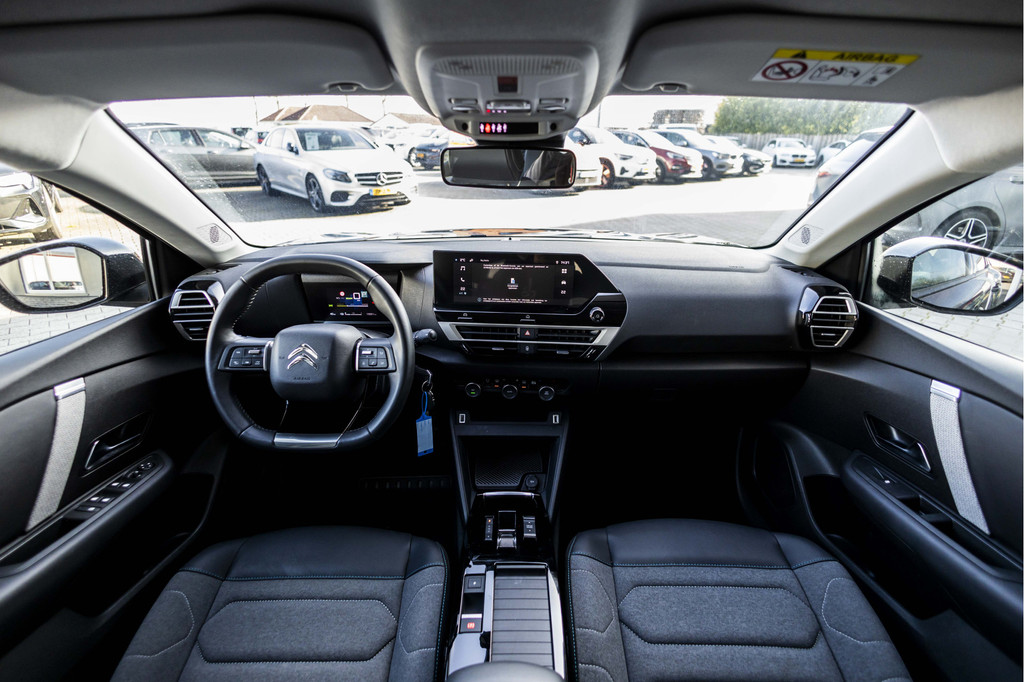 Citroën Ë-C4 (Z849RS) met abonnement