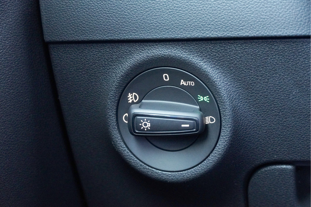 ŠKODA Karoq (N601LP) met abonnement