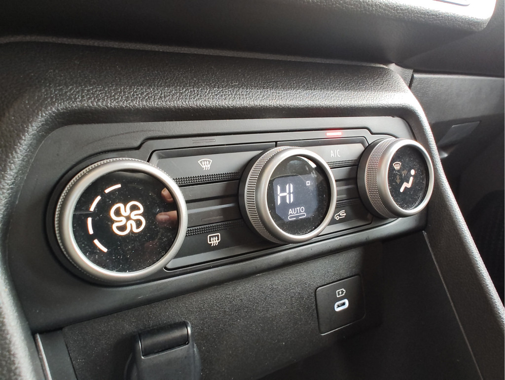 Dacia Sandero (JZD07H) met abonnement