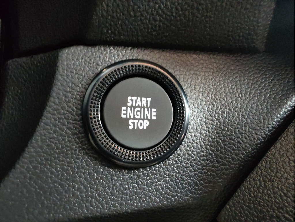 Dacia Sandero (JZD07H) met abonnement