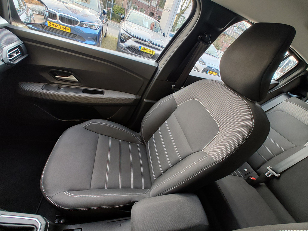 Dacia Sandero (JZD07H) met abonnement