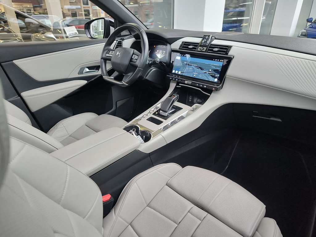 DS DS 7 (JZD16H) met abonnement