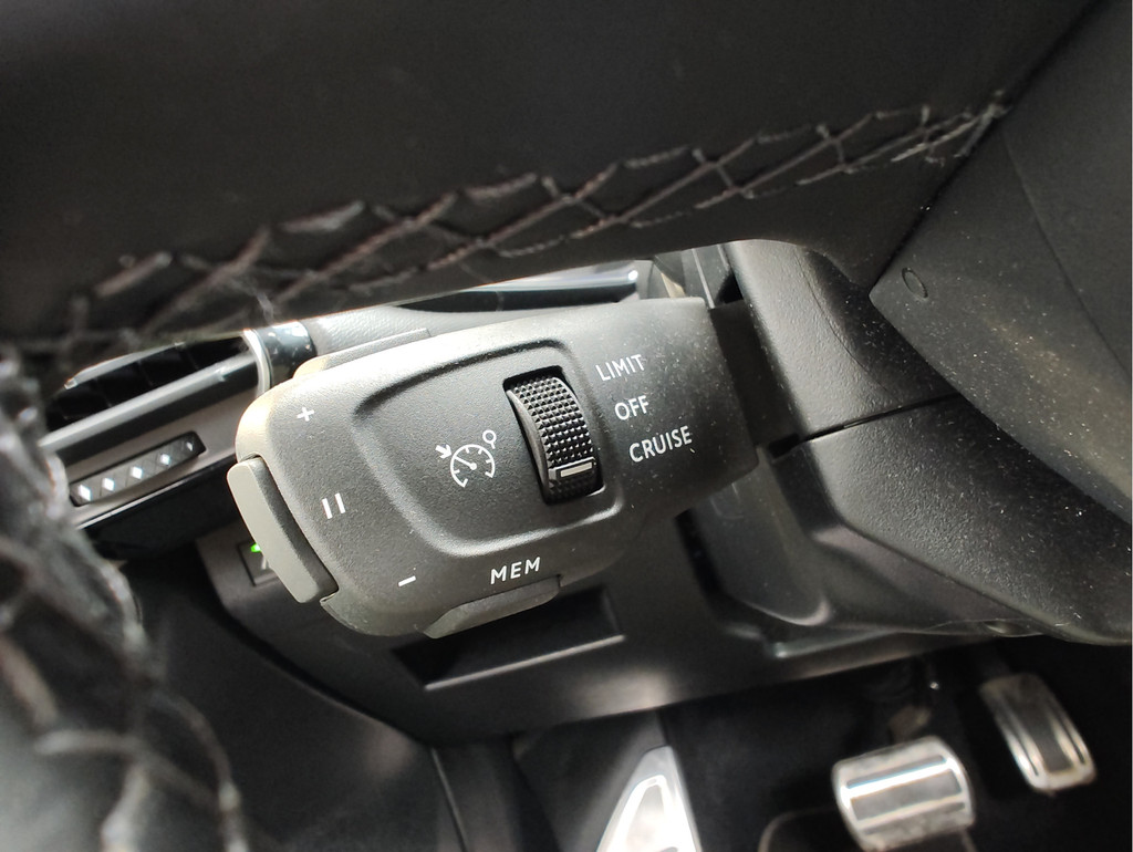 DS DS 7 (JZD16H) met abonnement