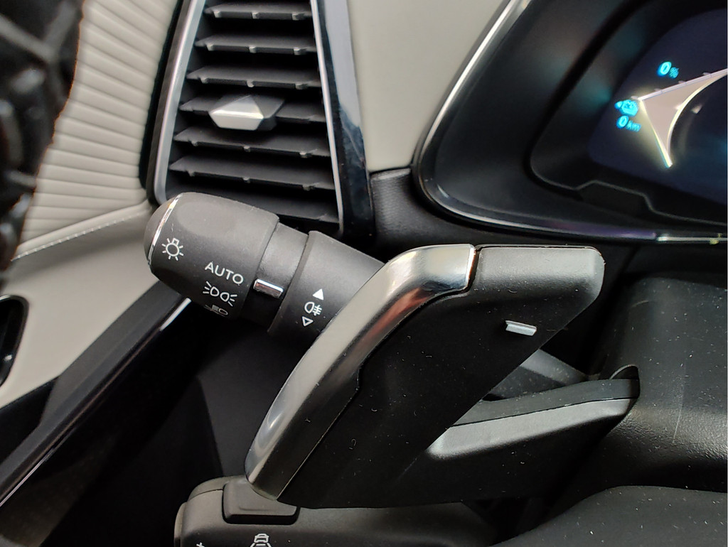 DS DS 7 (JZD16H) met abonnement