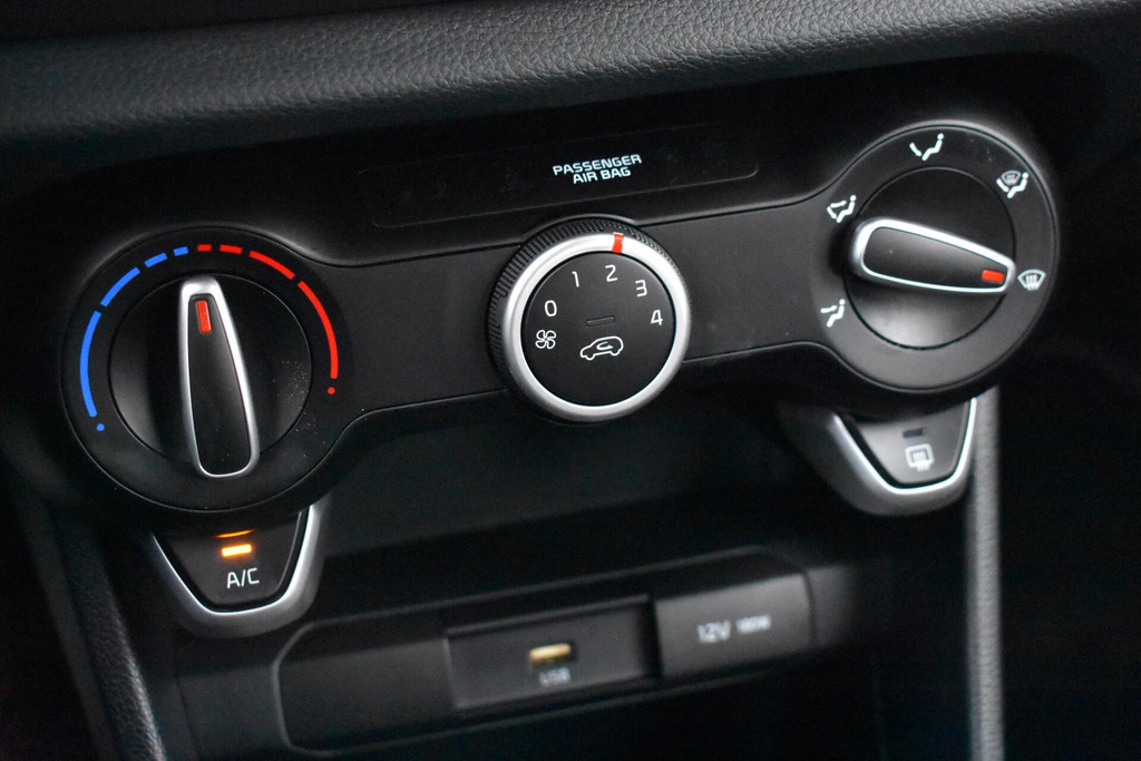 Kia Picanto (K469KR) met abonnement