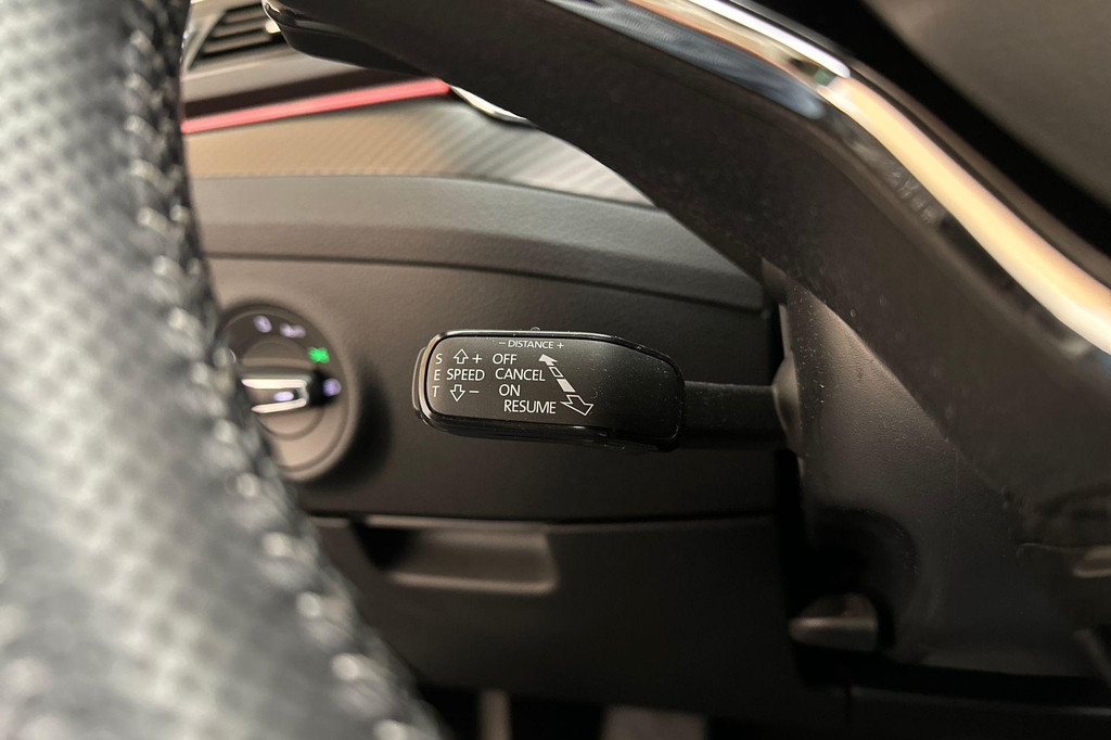 ŠKODA Superb (K775GS) met abonnement