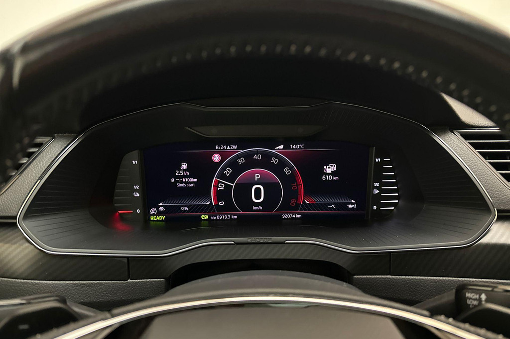 ŠKODA Superb (K775GS) met abonnement