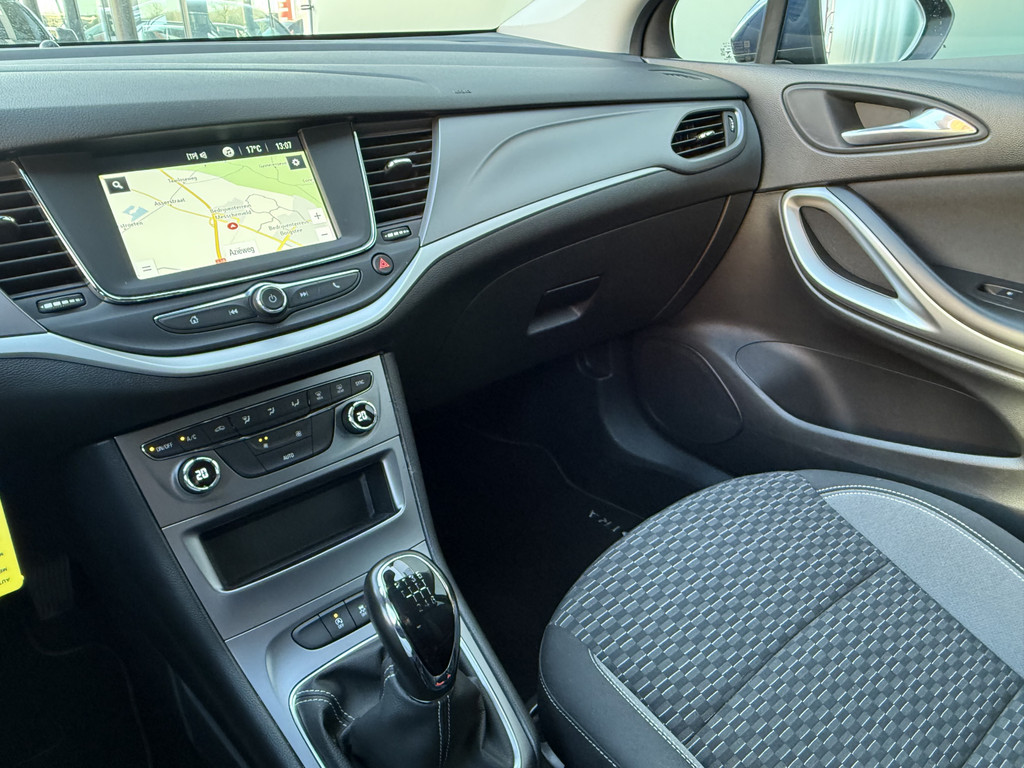 Opel Astra (K353SF) met abonnement