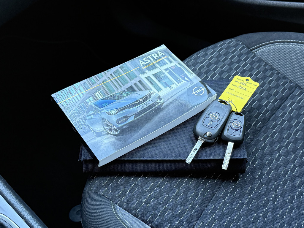 Opel Astra (K353SF) met abonnement