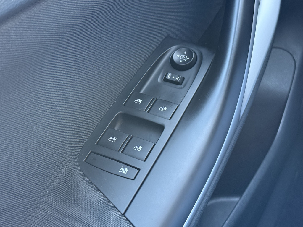 Opel Astra (K353SF) met abonnement