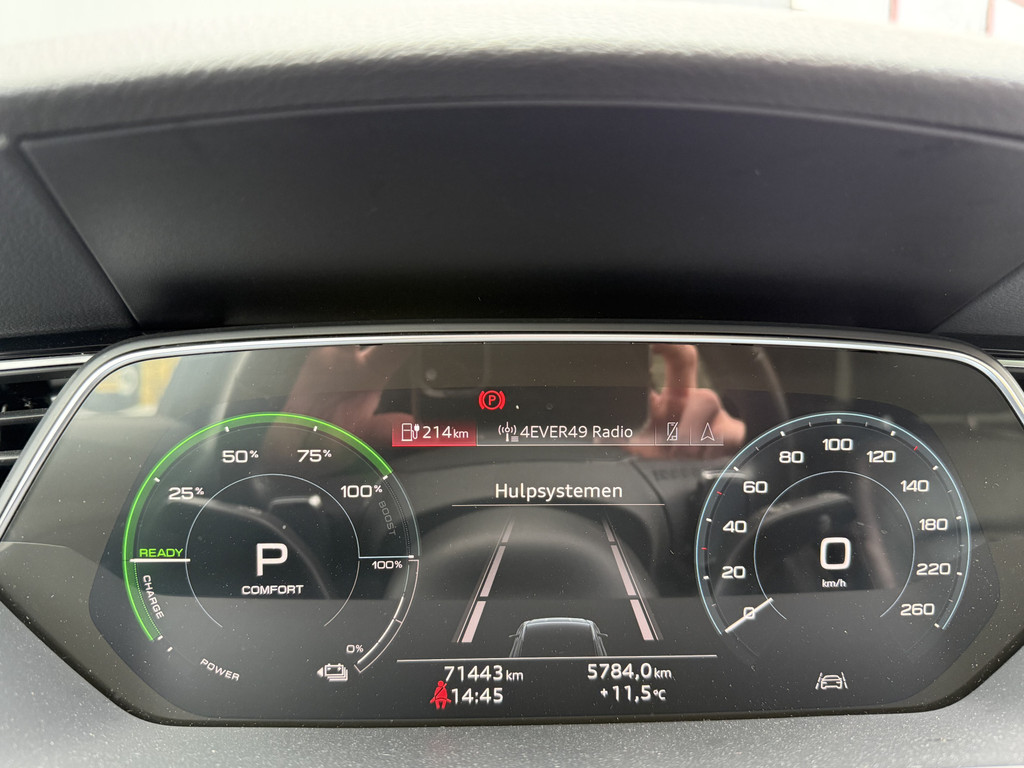 Audi e-tron (R458GN) met abonnement