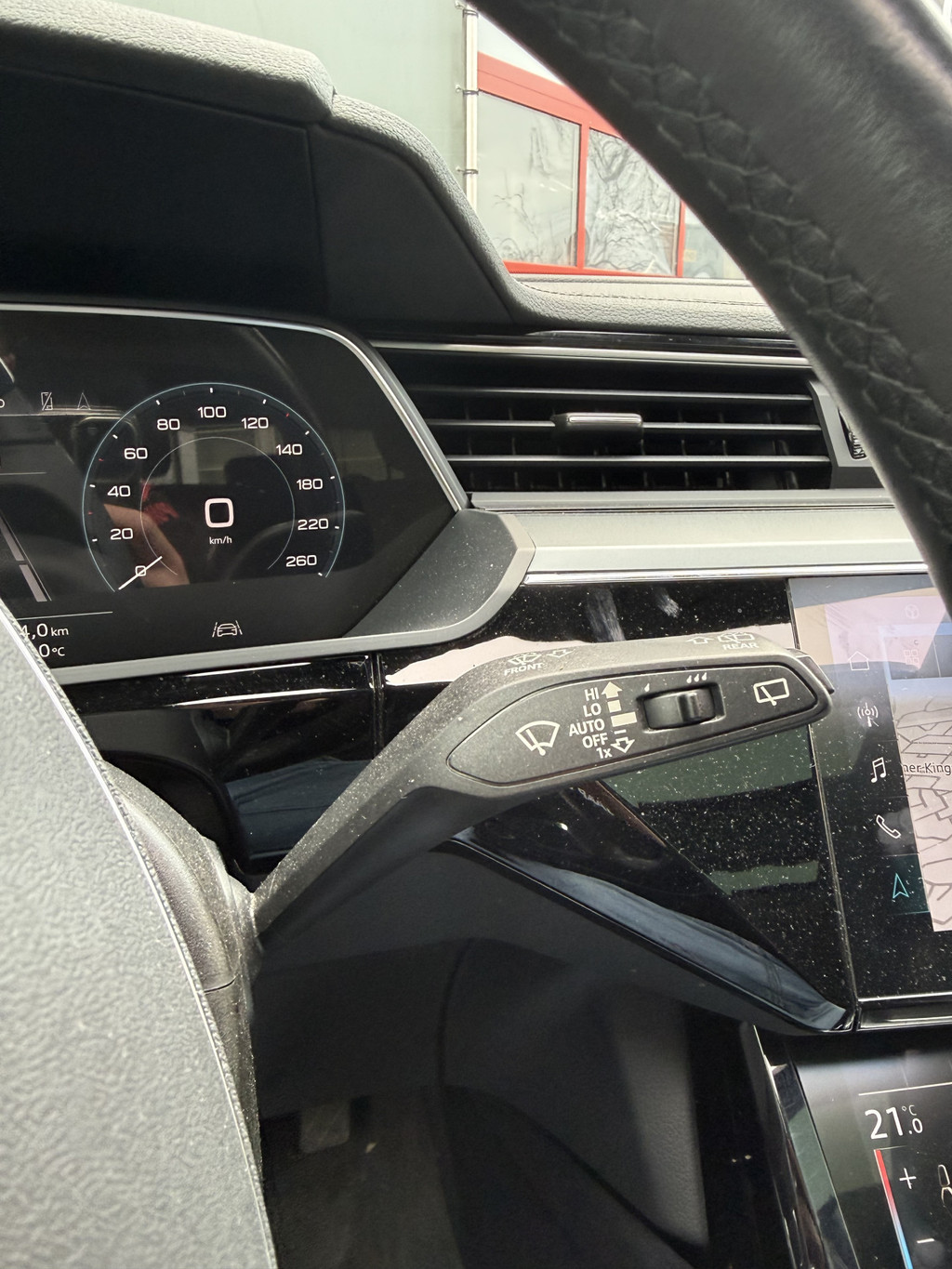 Audi e-tron (R458GN) met abonnement