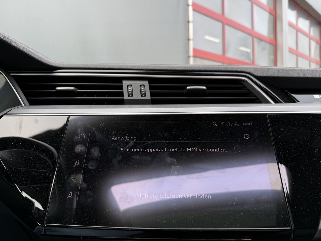 Audi e-tron (R458GN) met abonnement