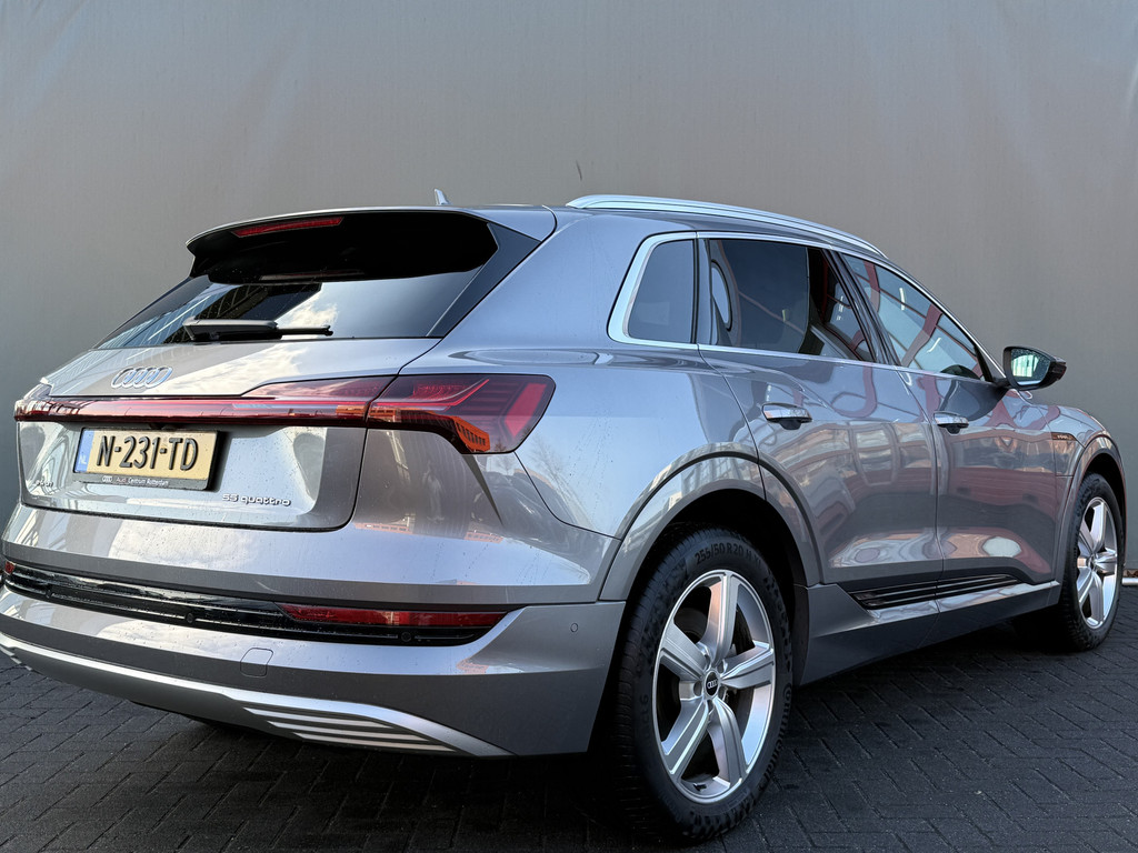 Audi e-tron (N231TD) met abonnement