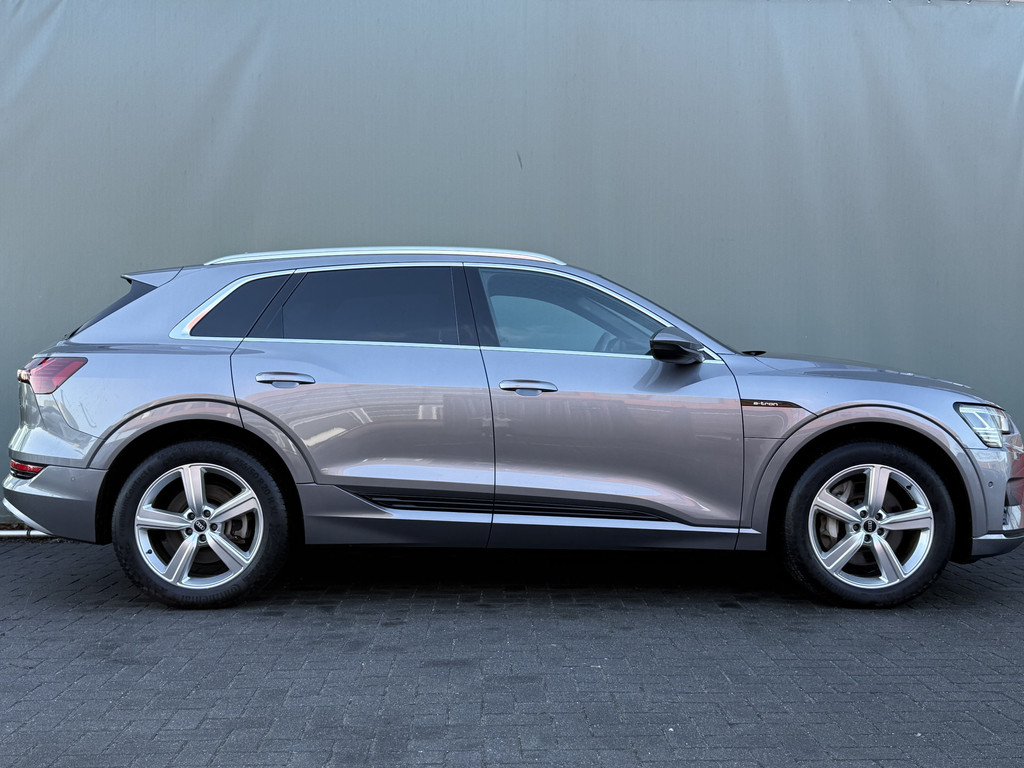 Audi e-tron (N231TD) met abonnement