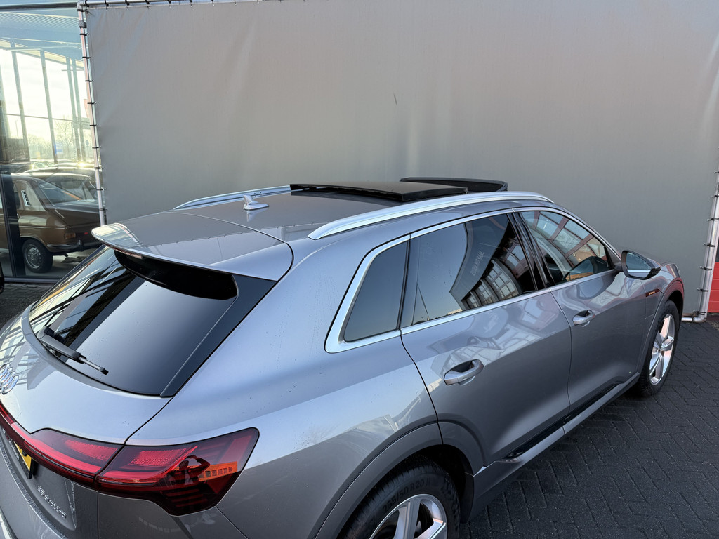 Audi e-tron (N231TD) met abonnement