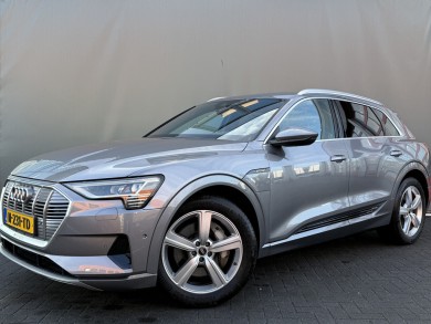 Audi e-tron (N231TD) met auto abonnement