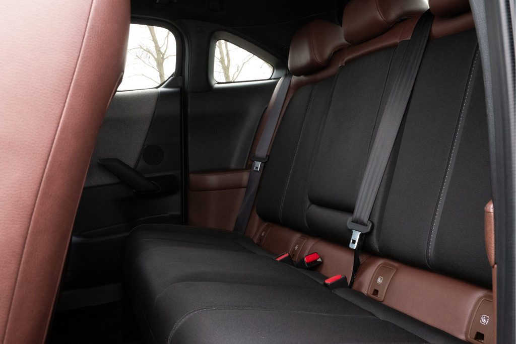 Mazda MX-30 (N887ND) met abonnement