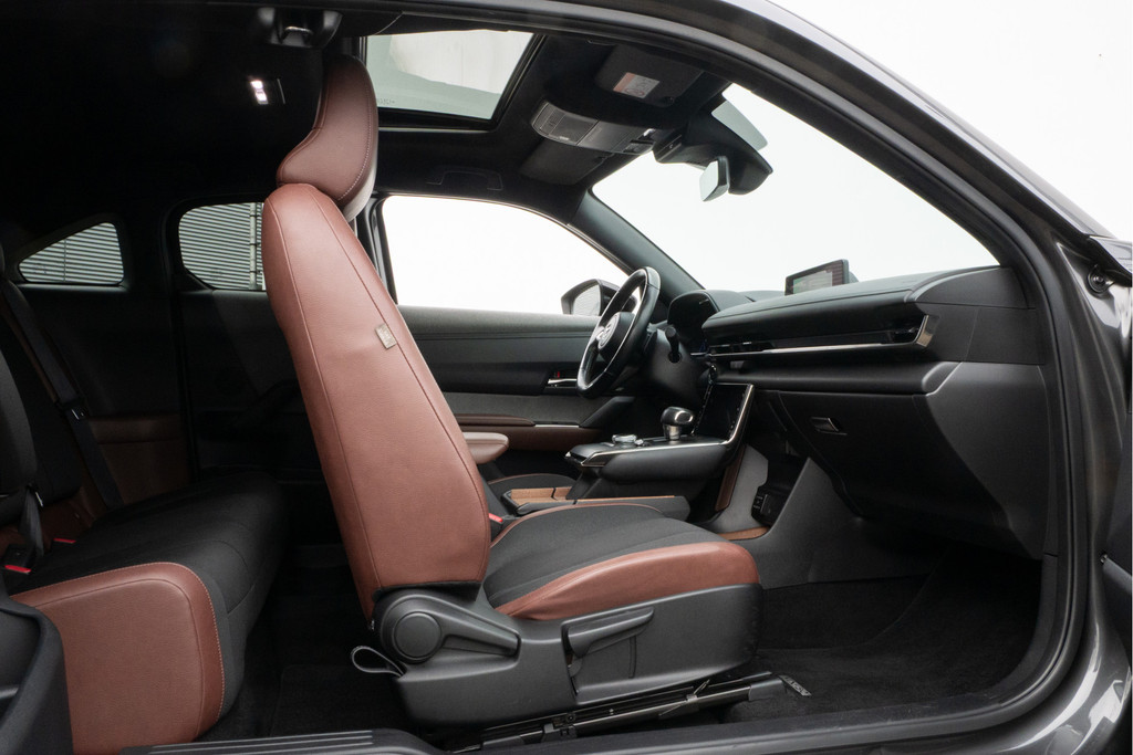 Mazda MX-30 (N887ND) met abonnement