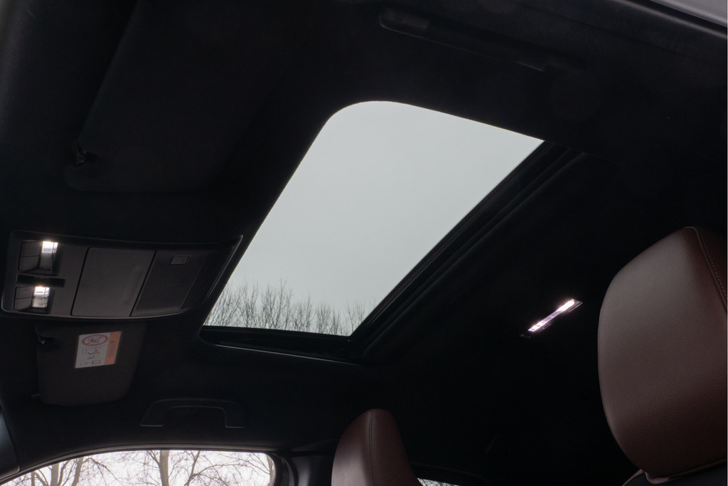 Mazda MX-30 (N887ND) met abonnement