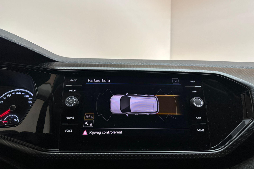 Volkswagen T-Cross (P665NP) met abonnement