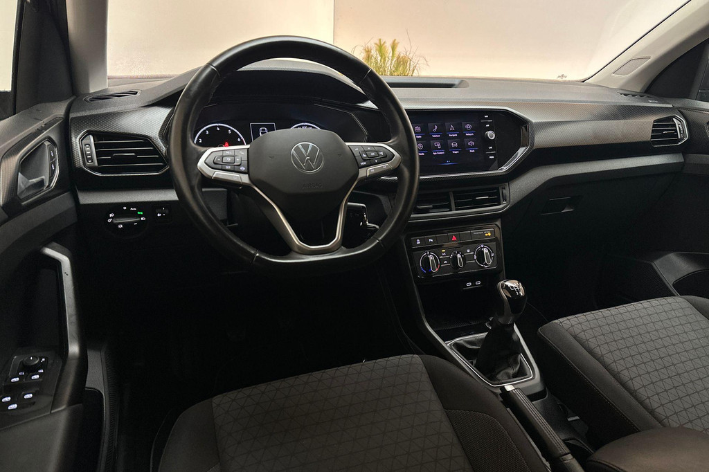 Volkswagen T-Cross (P665NP) met abonnement